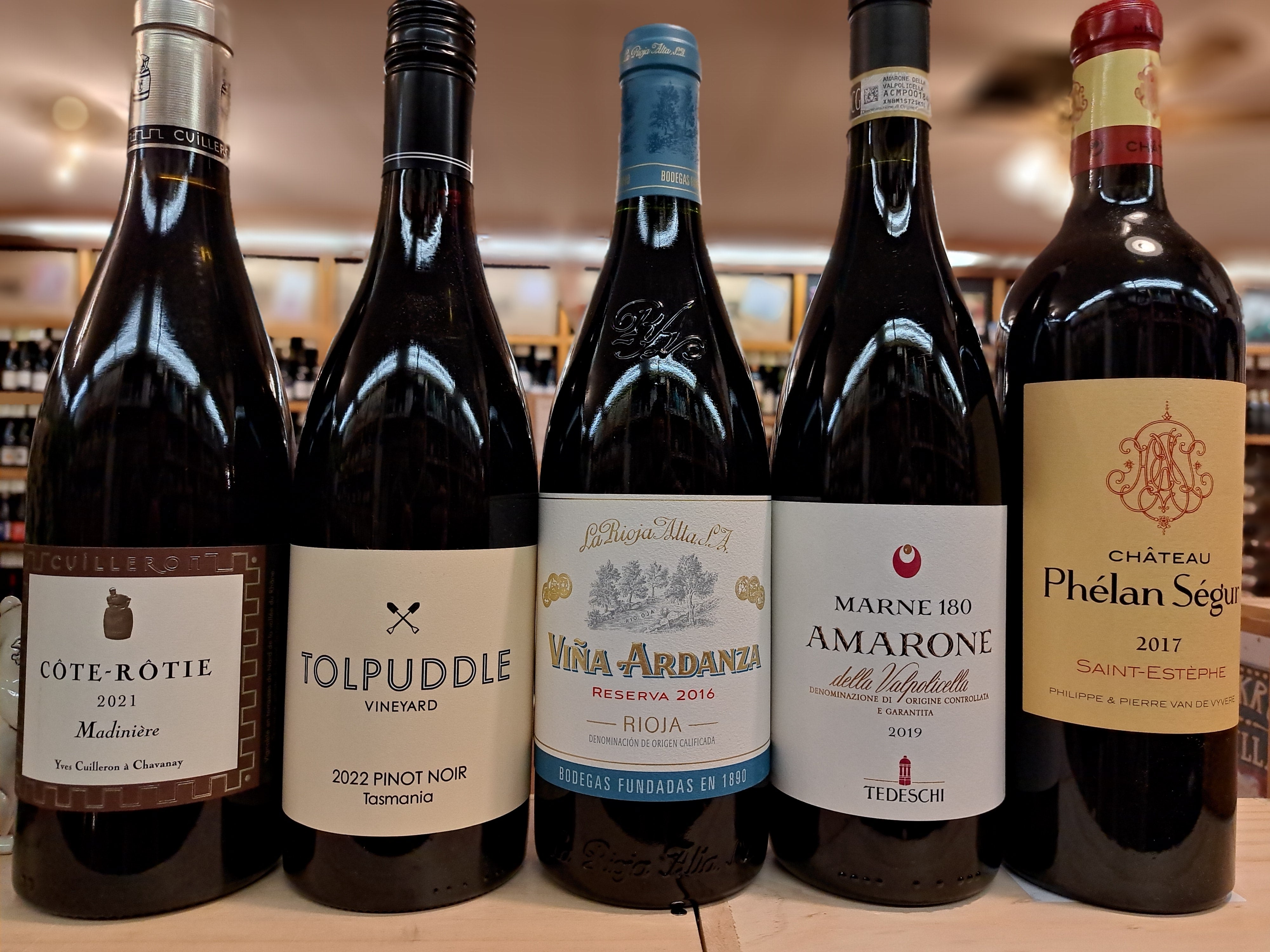 Red Wine Blackrock Cellar